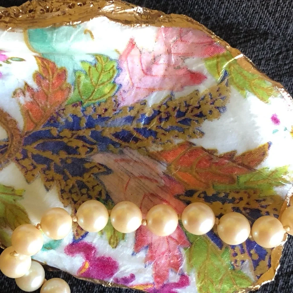 Oyster Shell Ring Trinket Dish Elegant Gift handcrafted home decor